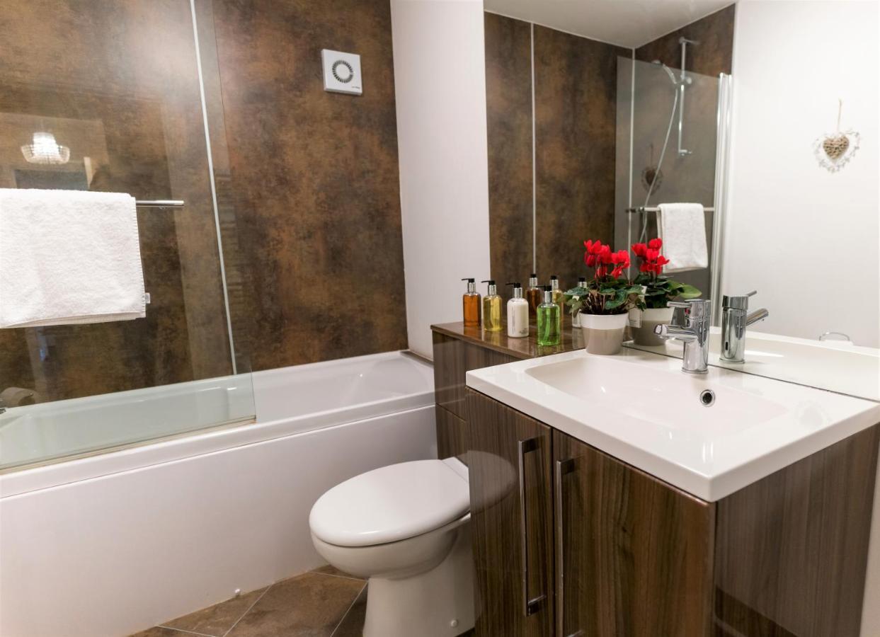 Wordsworth Apartment Irene Court Кокермут Экстерьер фото